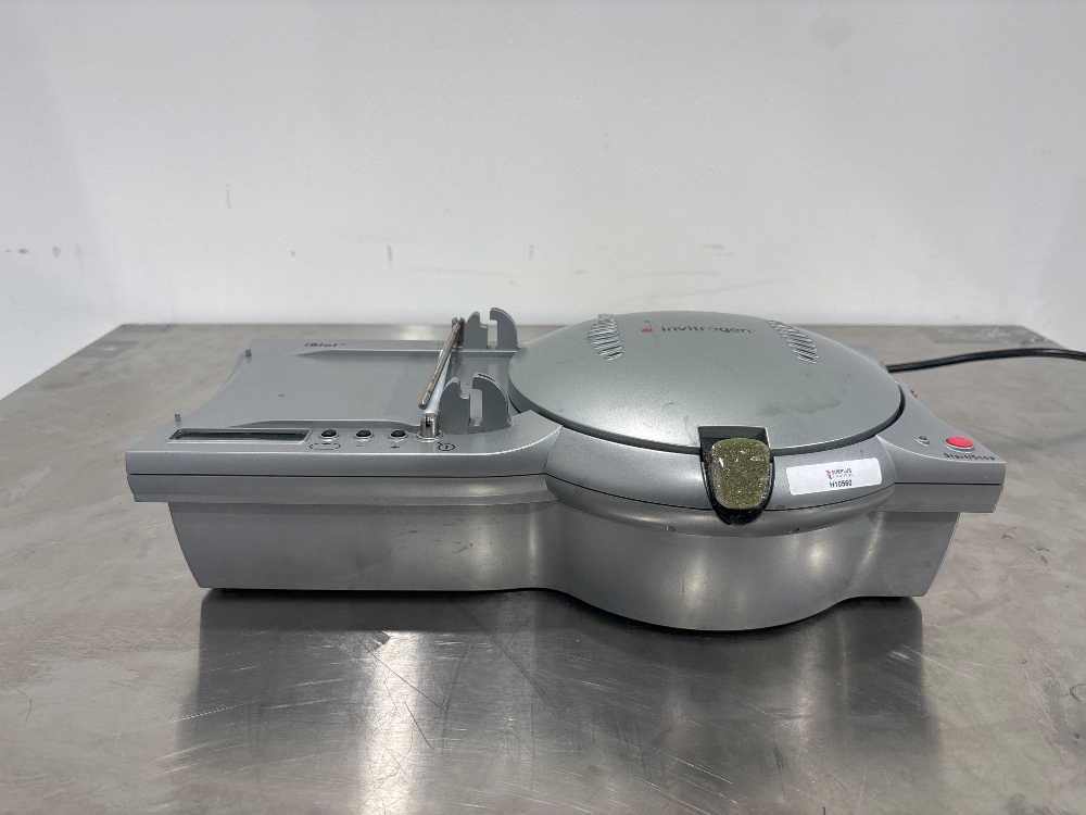 Image of Invitrogen iBlot Gel Transfer Device